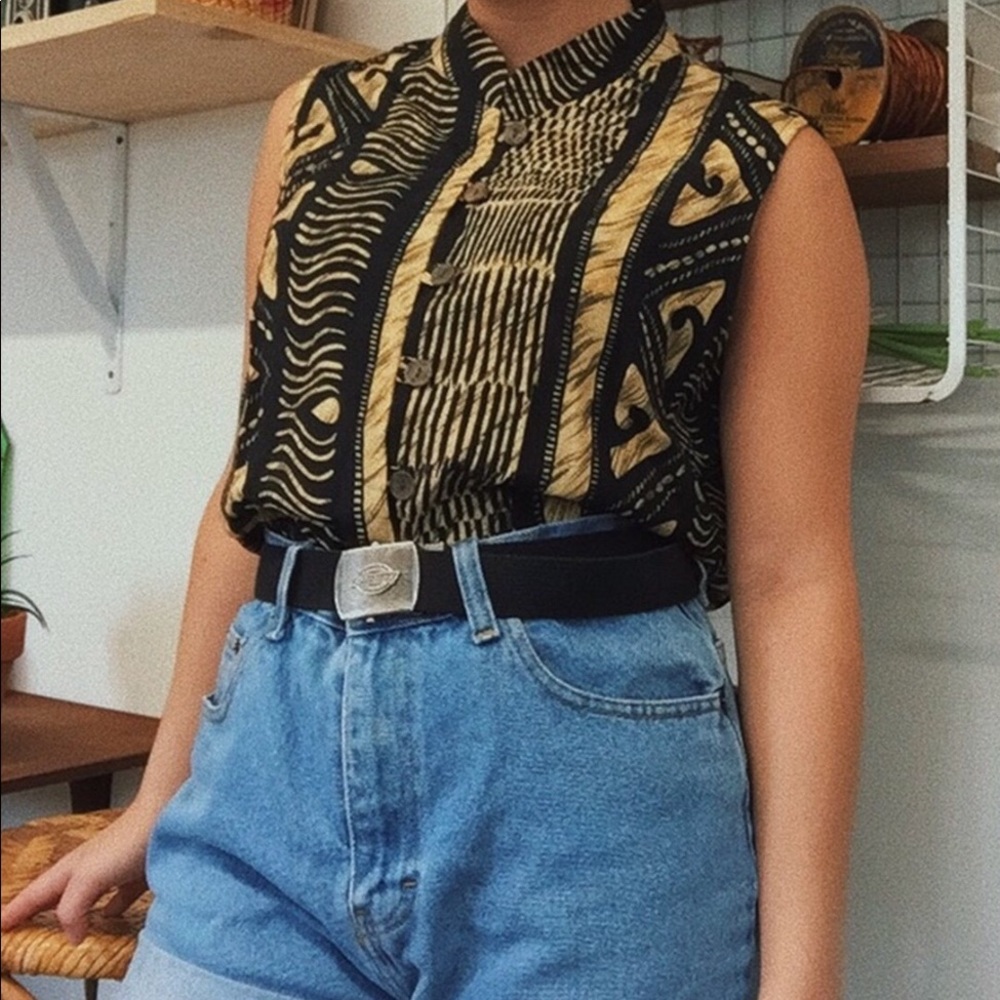 🌈 patterned button-up top 🌈